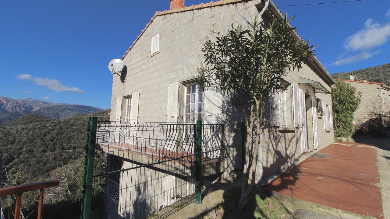 Photo of Outdoor in Sainte-Lucie-de-Tallano