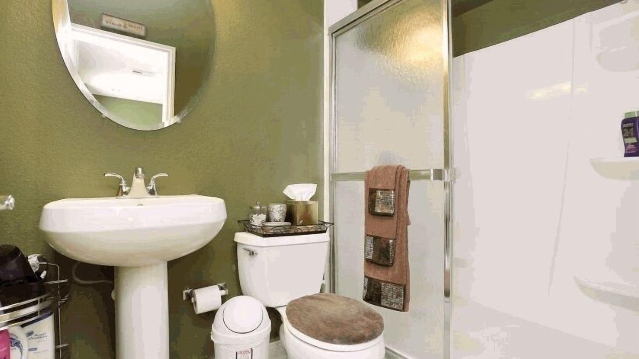 Photo of Bathroom in North Las Vegas
