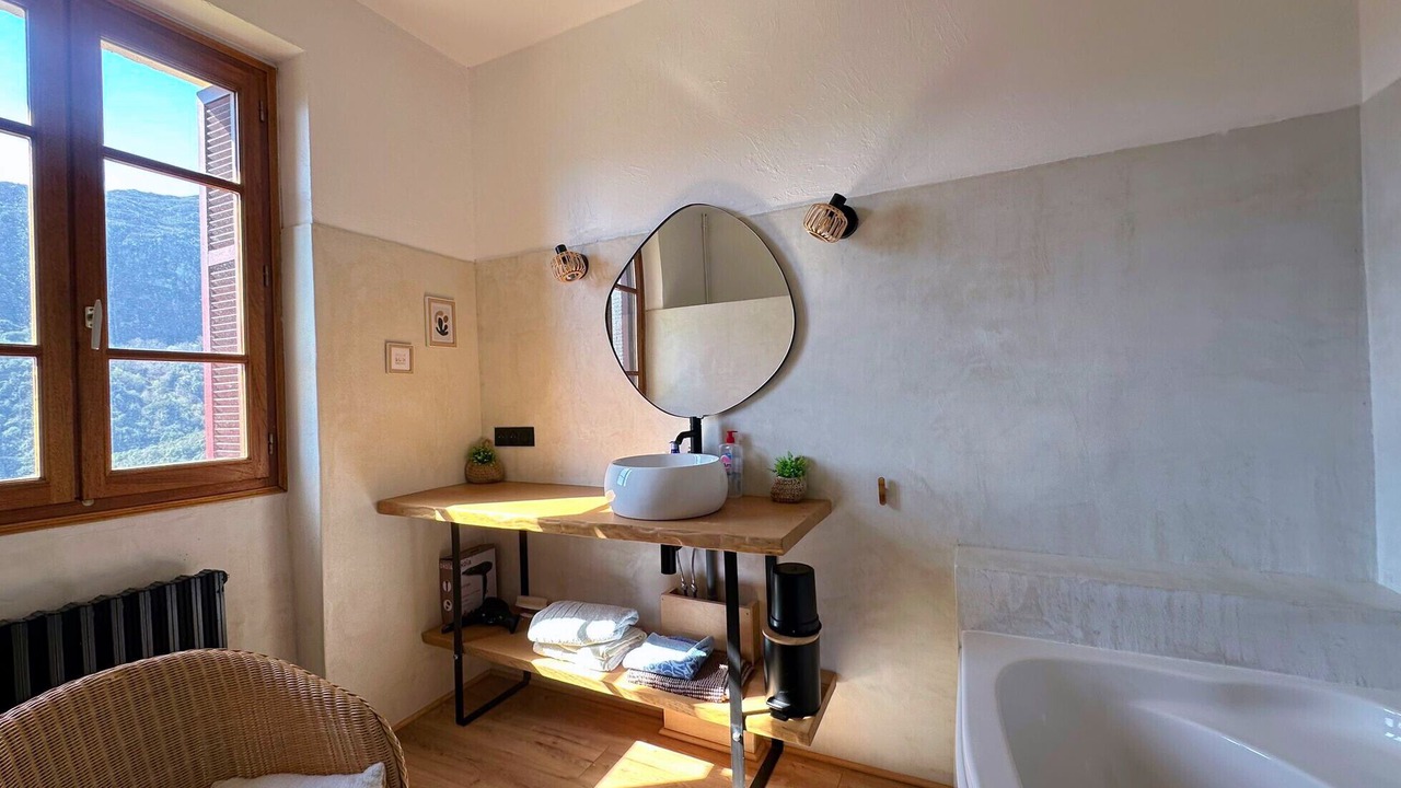 Photo of Bathroom in Santo-Pietro-di-Tenda