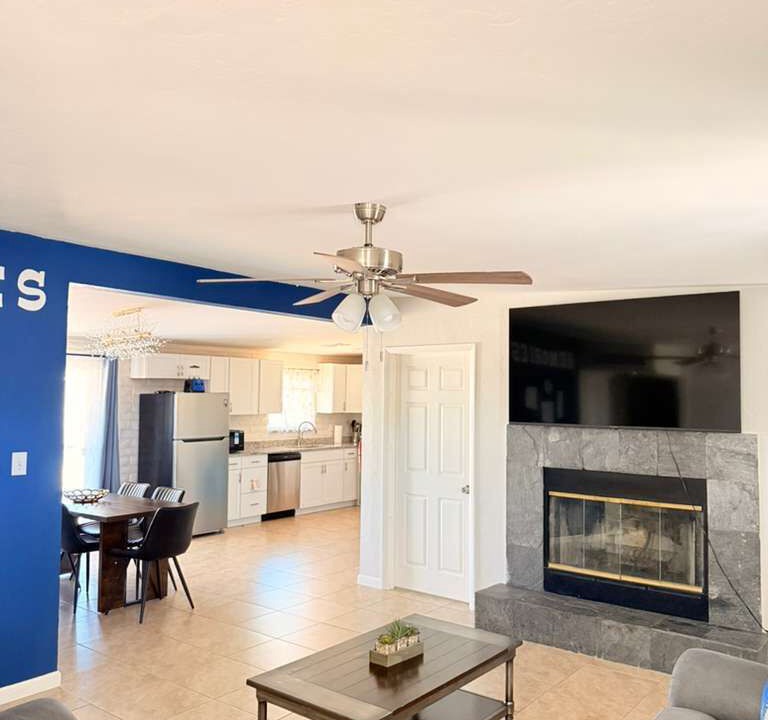Photo of Livingroom in Tucson