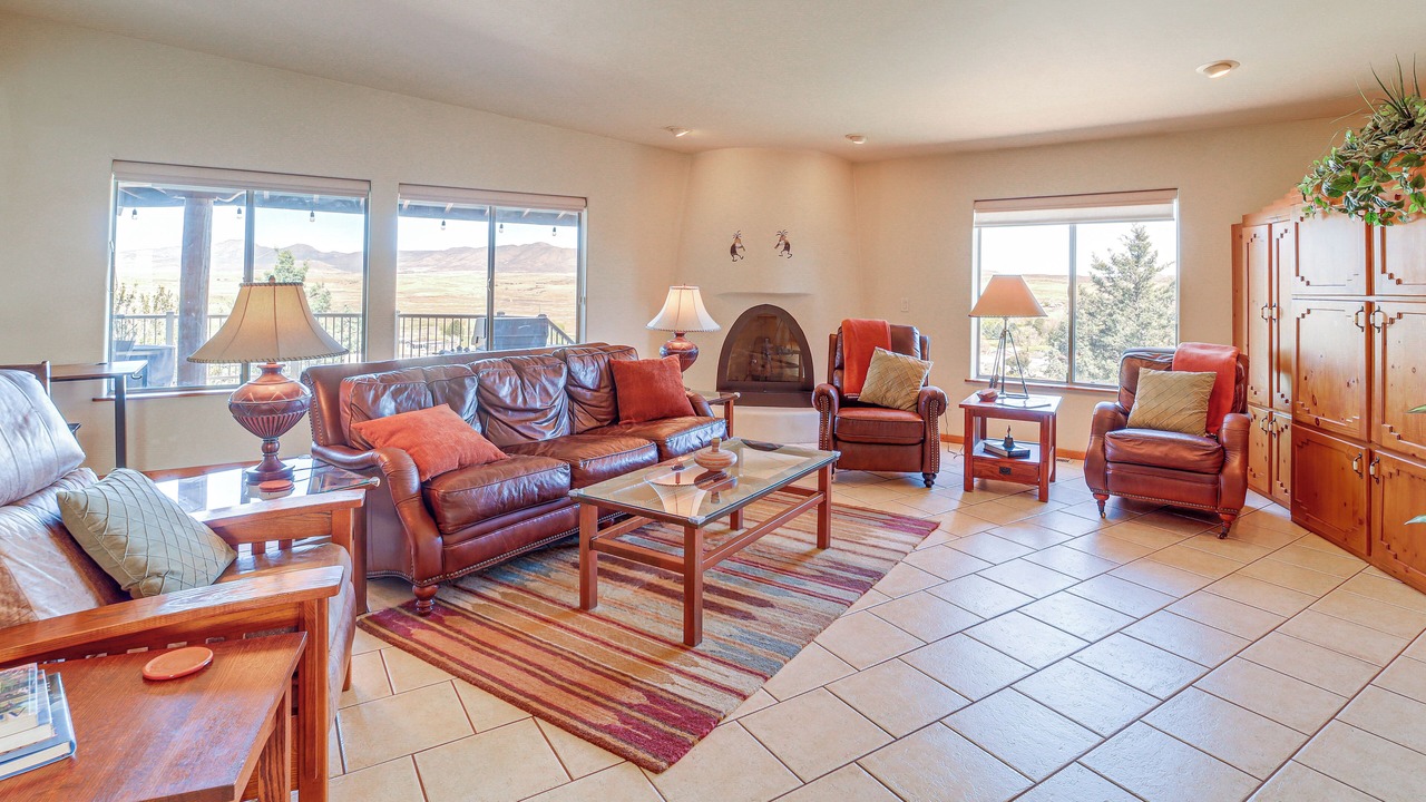 Photo of Livingroom in Prescott Country Club