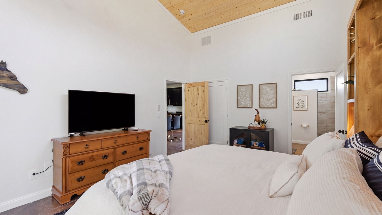 Photo of Bedroom in Frankfort