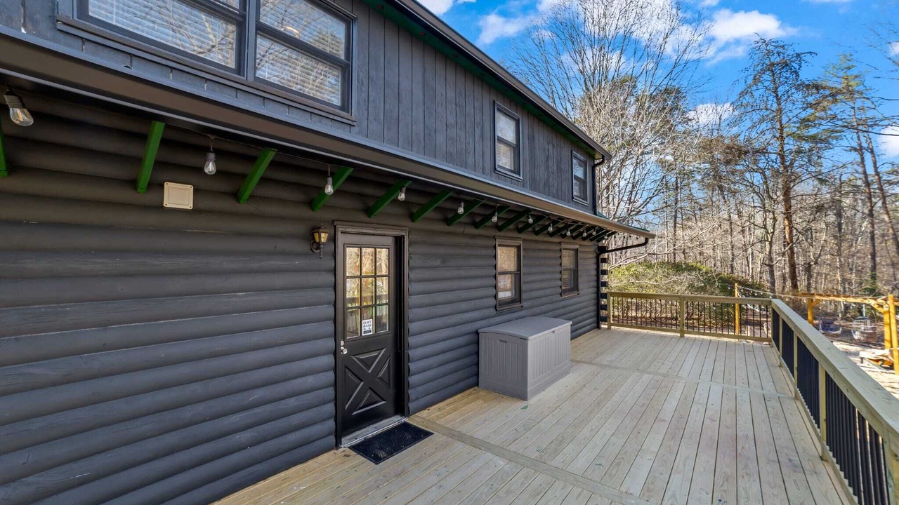 Photo of Patio Balcony in Lusby