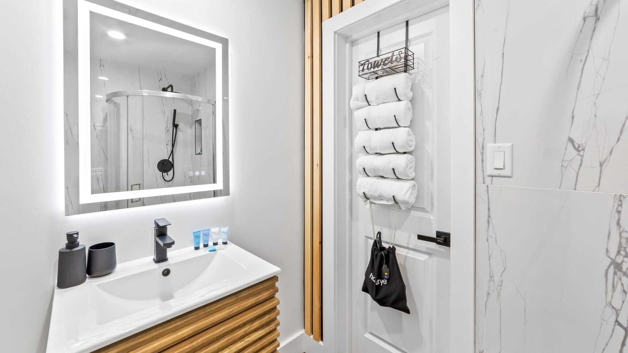 Photo of Bathroom in Lusby