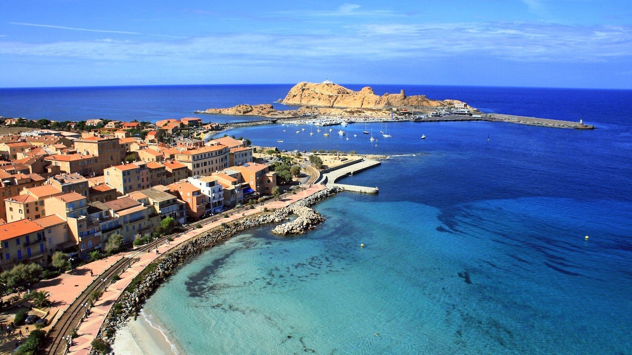 Photo of Others in L'Ile-Rousse