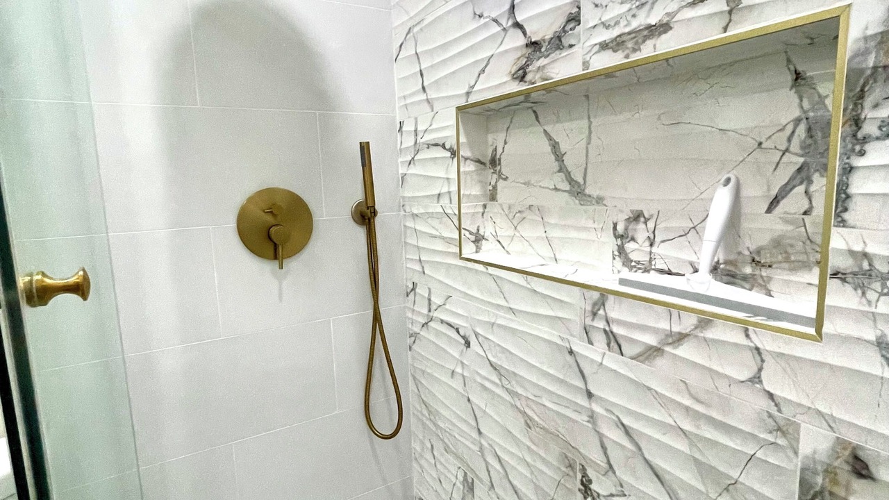 Photo of Bathroom in Bakersfield