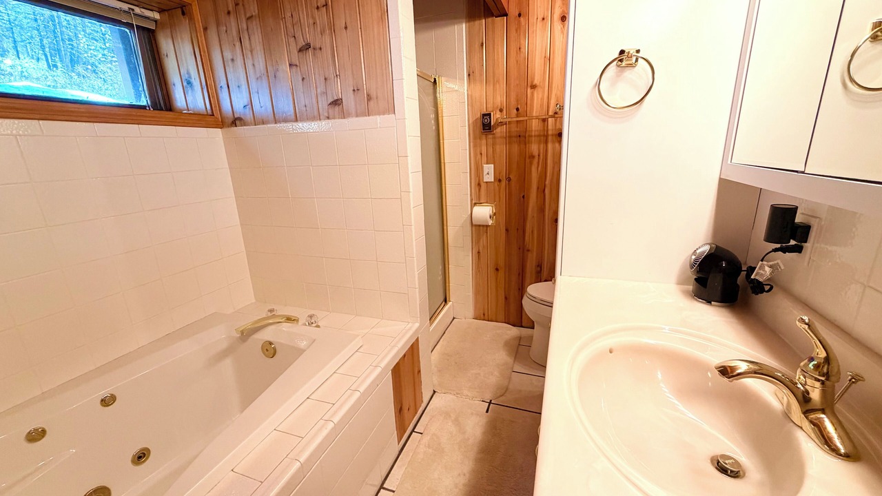 Photo of Bathroom in Star Valley Ranch