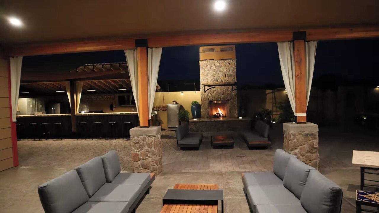 Photo of Outdoor in Williams