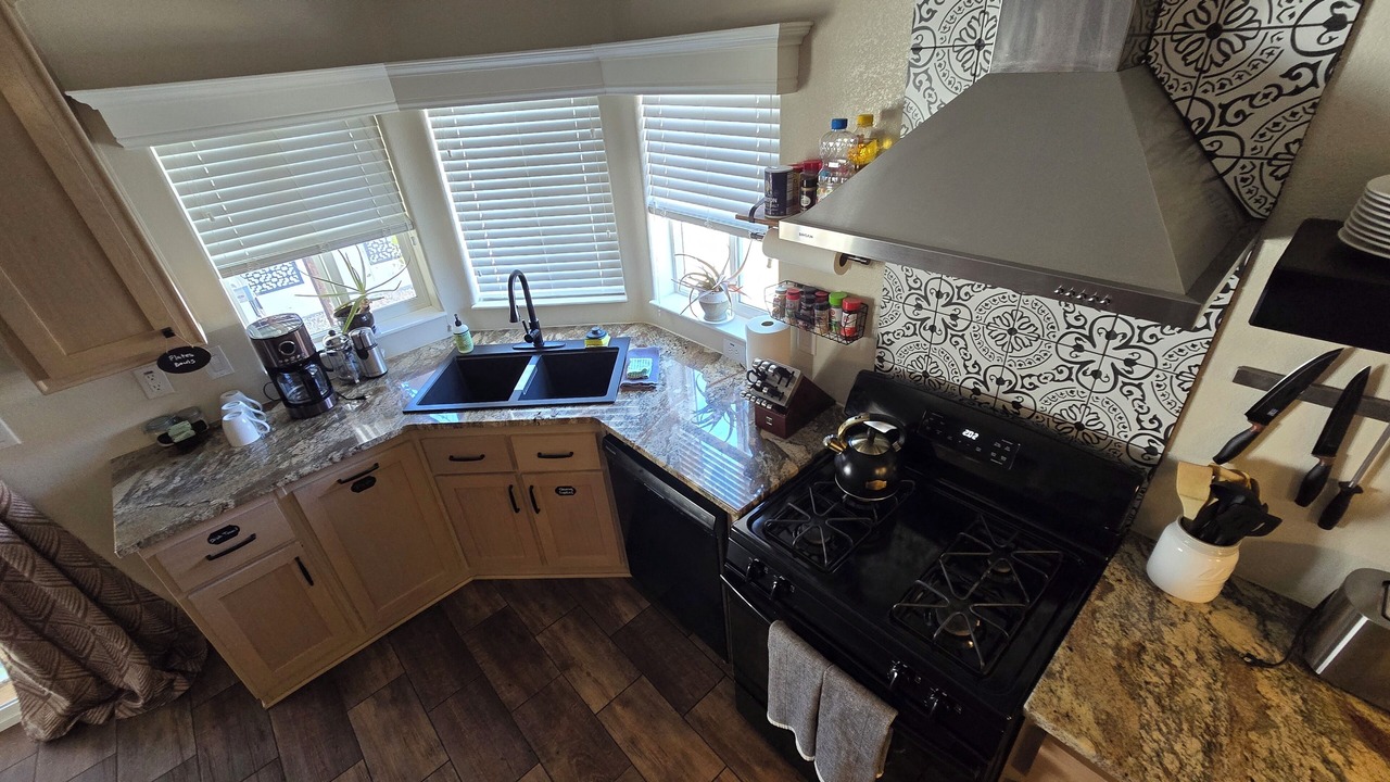 Photo of Kitchen in Page