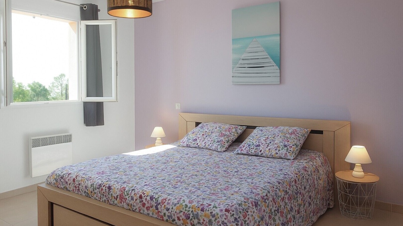 Photo of Bedroom in Lecci