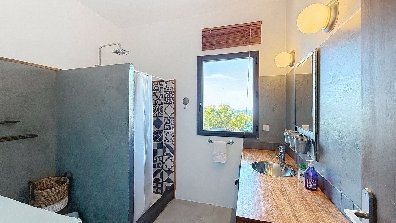 Photo of Bathroom in Corbara