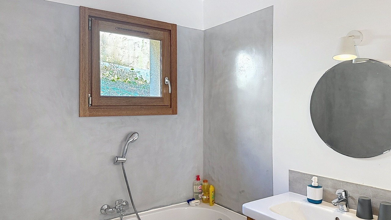 Photo of Bathroom in Pigna