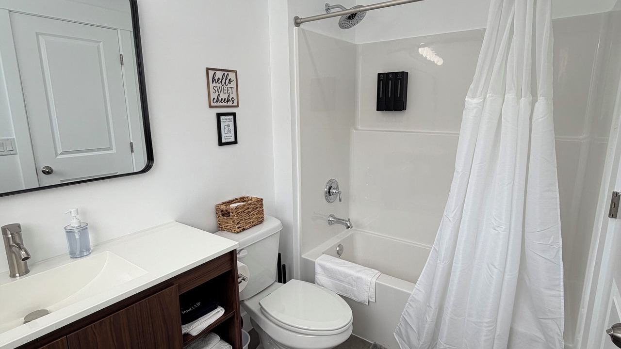 Photo of Bathroom in Glenwood