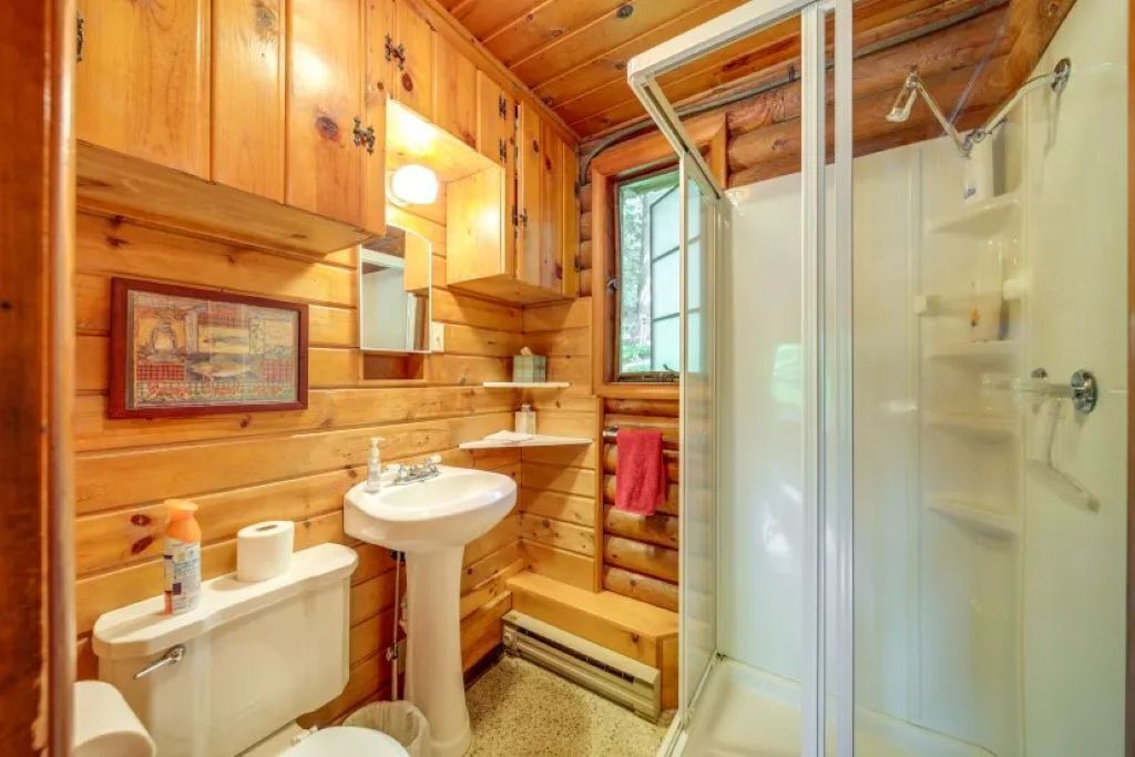 Photo of Bathroom in Newport
