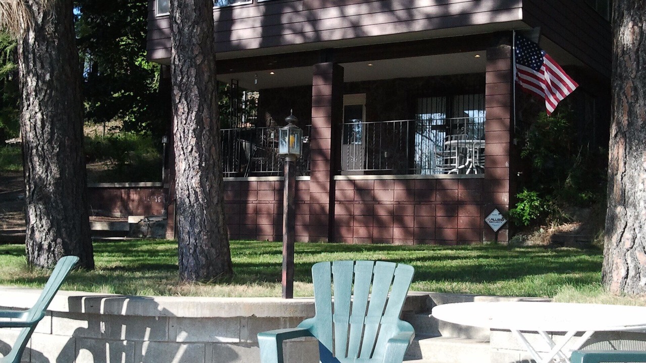 Photo of Patio Balcony in Newman Lake