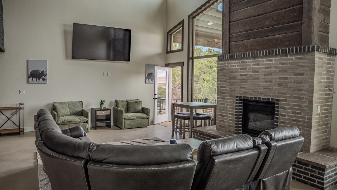 Photo of Livingroom in Teasdale