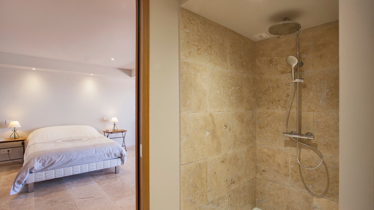 Photo of Bathroom in Pinarellu