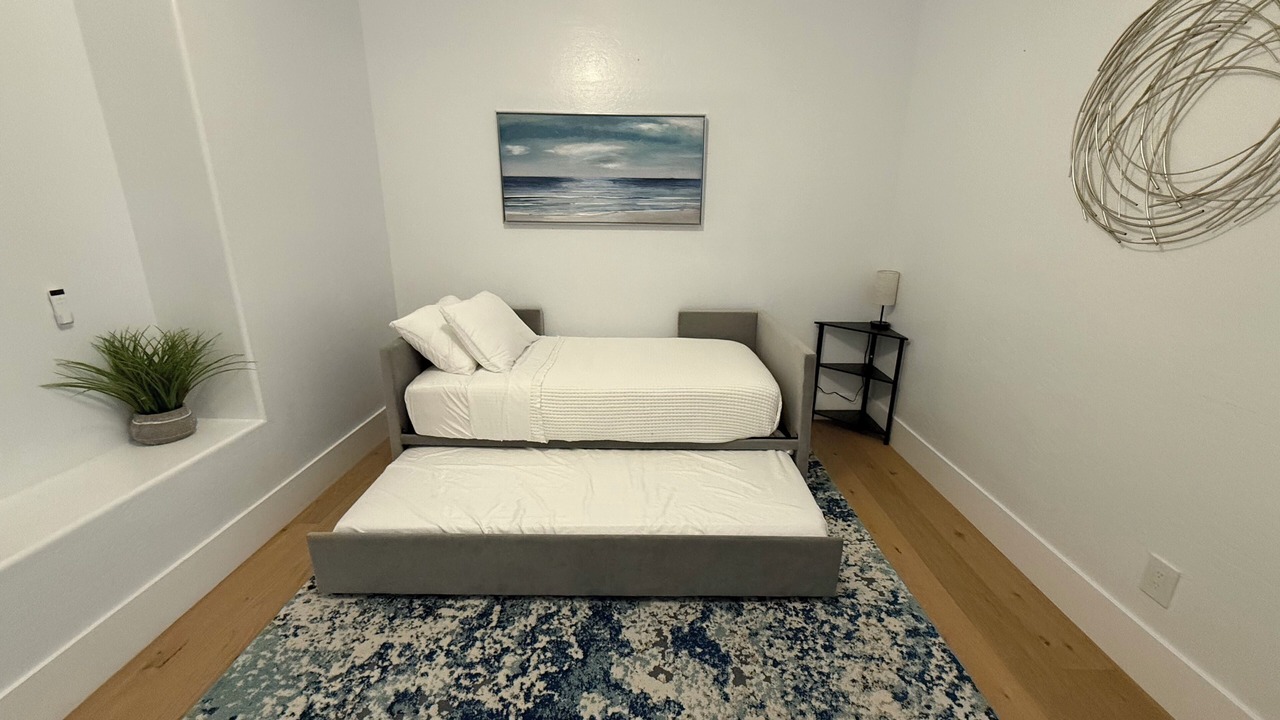 Photo of Bedroom in Triple Crown