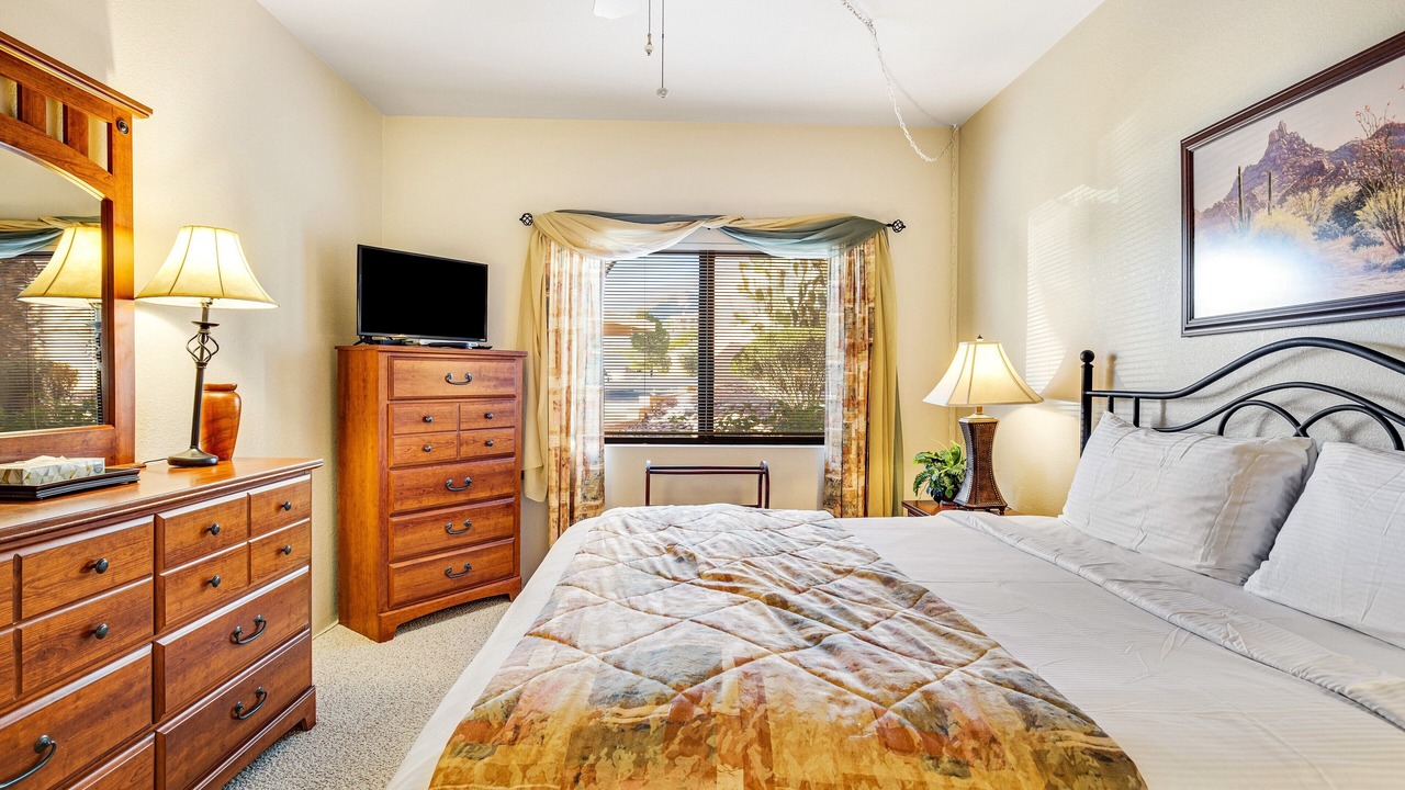 Photo of Bedroom in Skyline Bel Air Estates