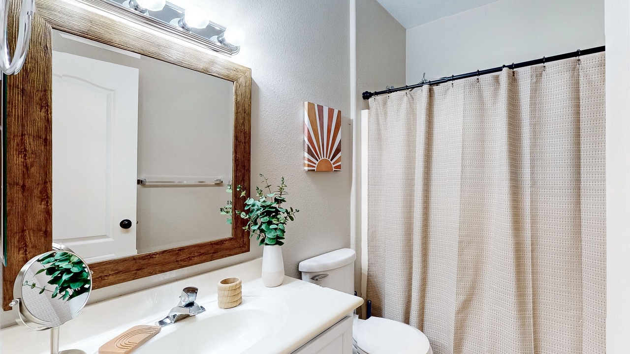 Photo of Bathroom in Gold Canyon