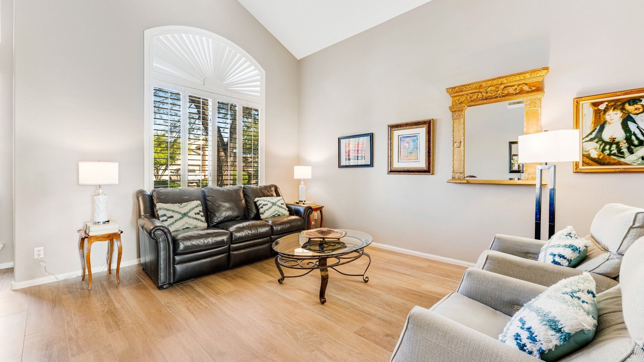 Photo of Livingroom in Tatum Ranch