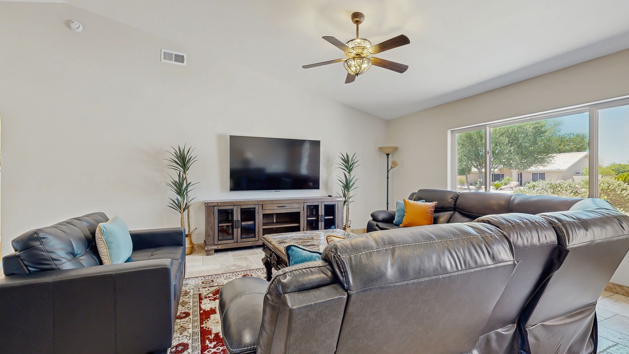 Photo of Livingroom in Starlight Estates