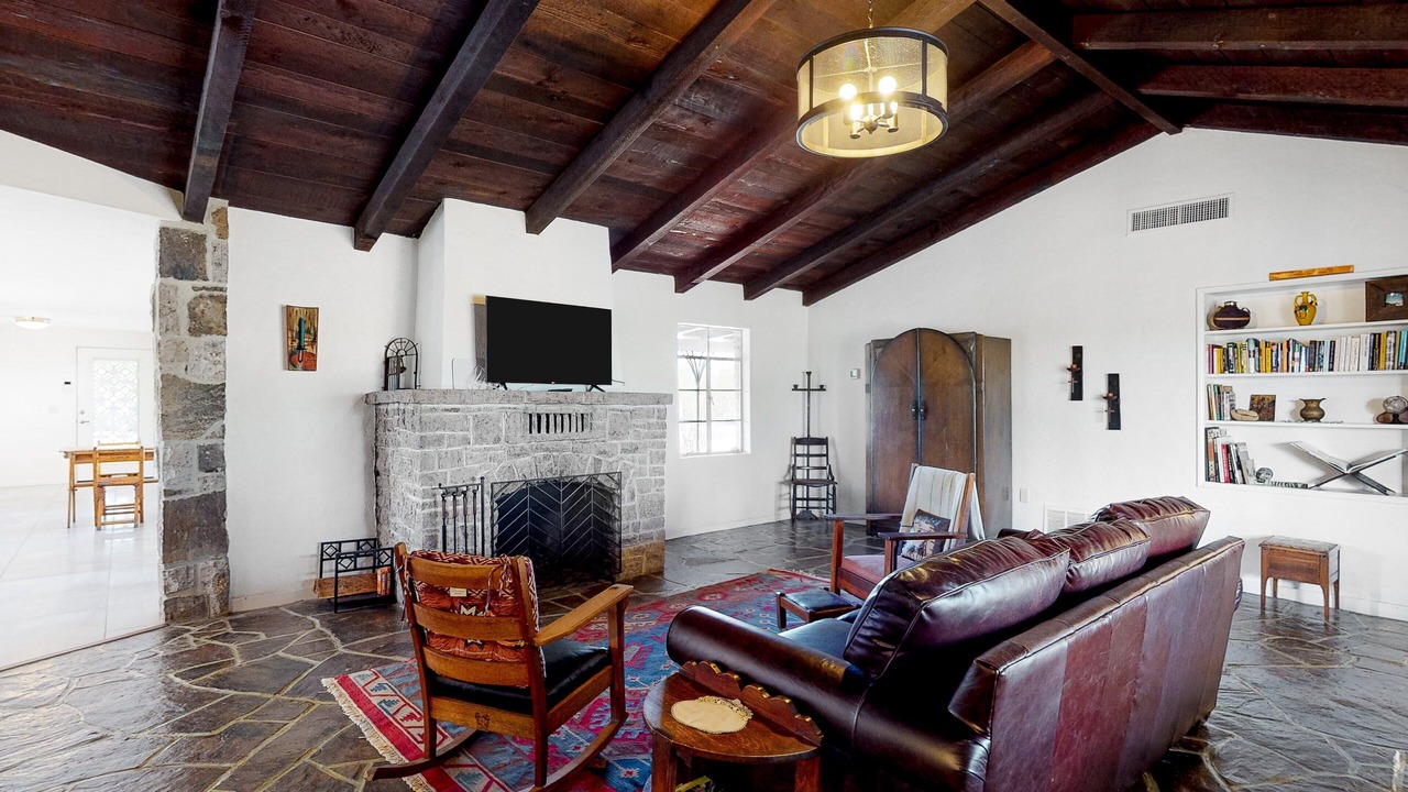 Photo of Livingroom in Tucson