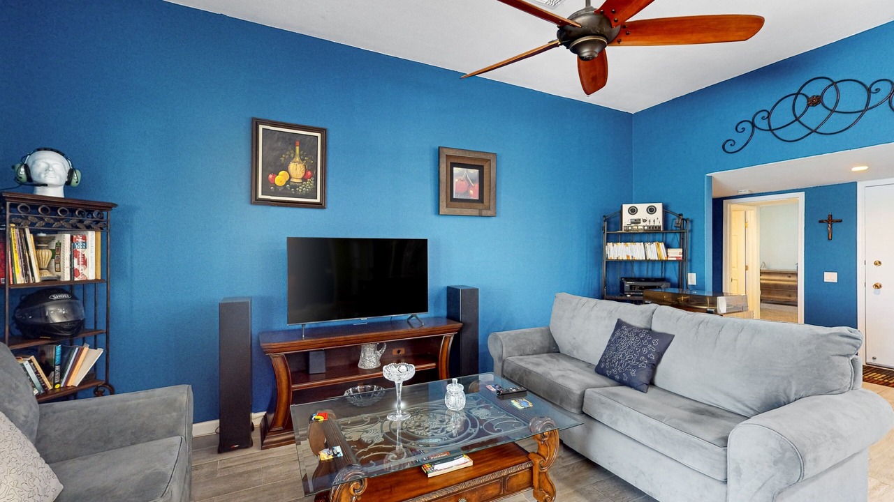 Photo of Livingroom in Sun City