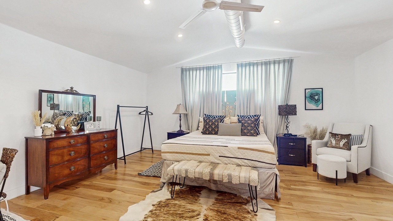 Photo of Bedroom in Del Norte Place