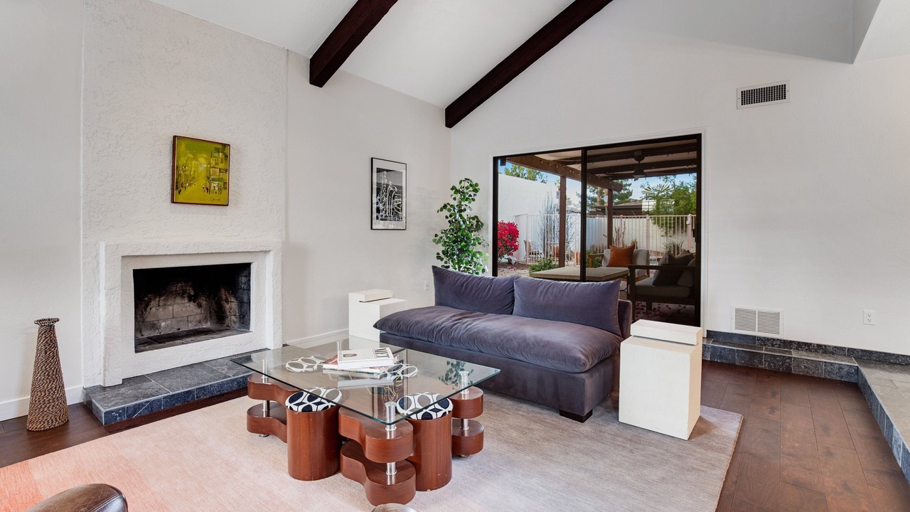 Photo of Livingroom in Litchfield Park