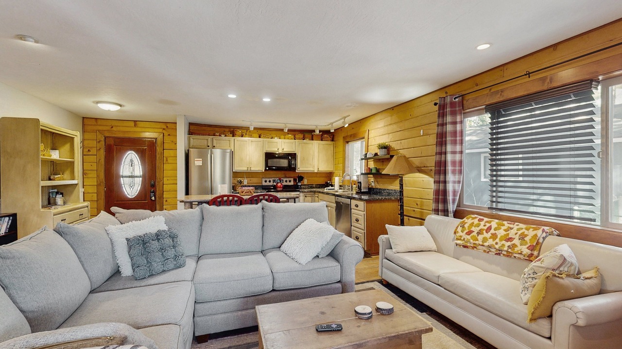 Photo of Livingroom in Kachina Village