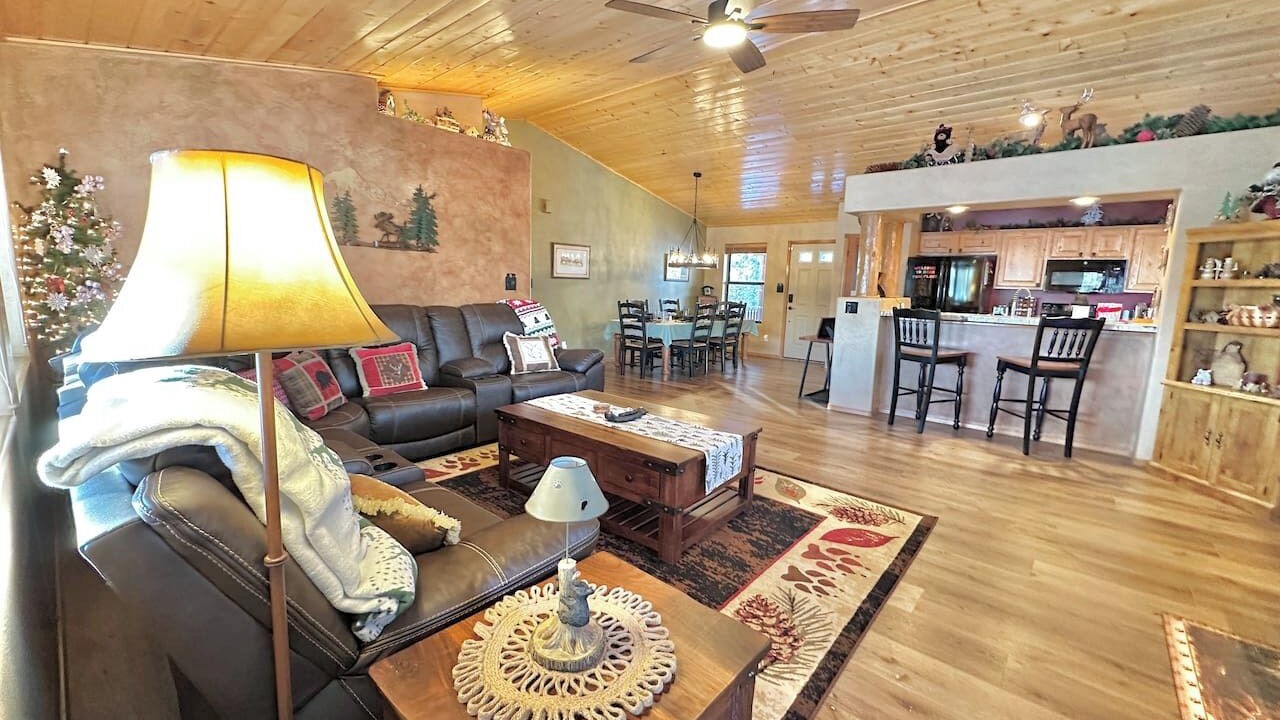 Photo of Livingroom in Heber