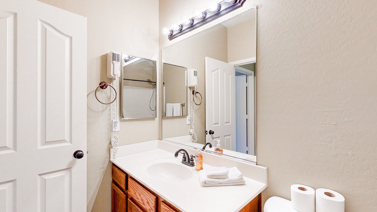 Photo of Bathroom in Copper Basin