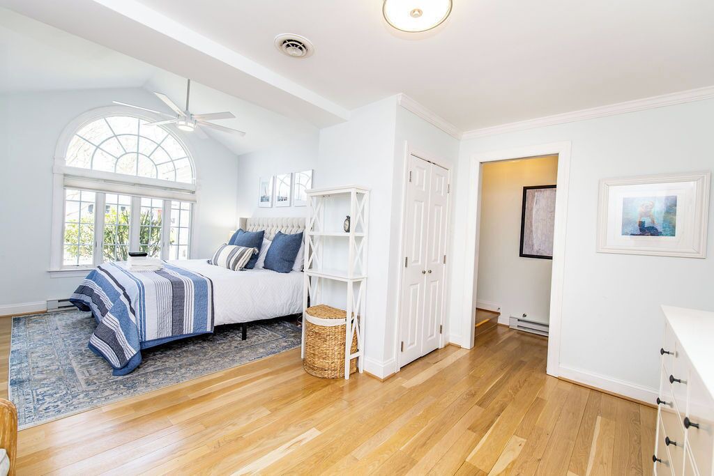 Photo of Bedroom in Mayo