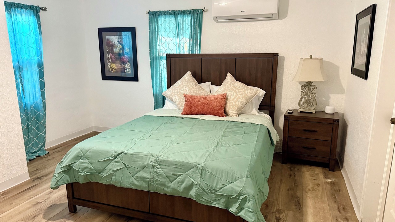 Photo of Bedroom in Roosevelt