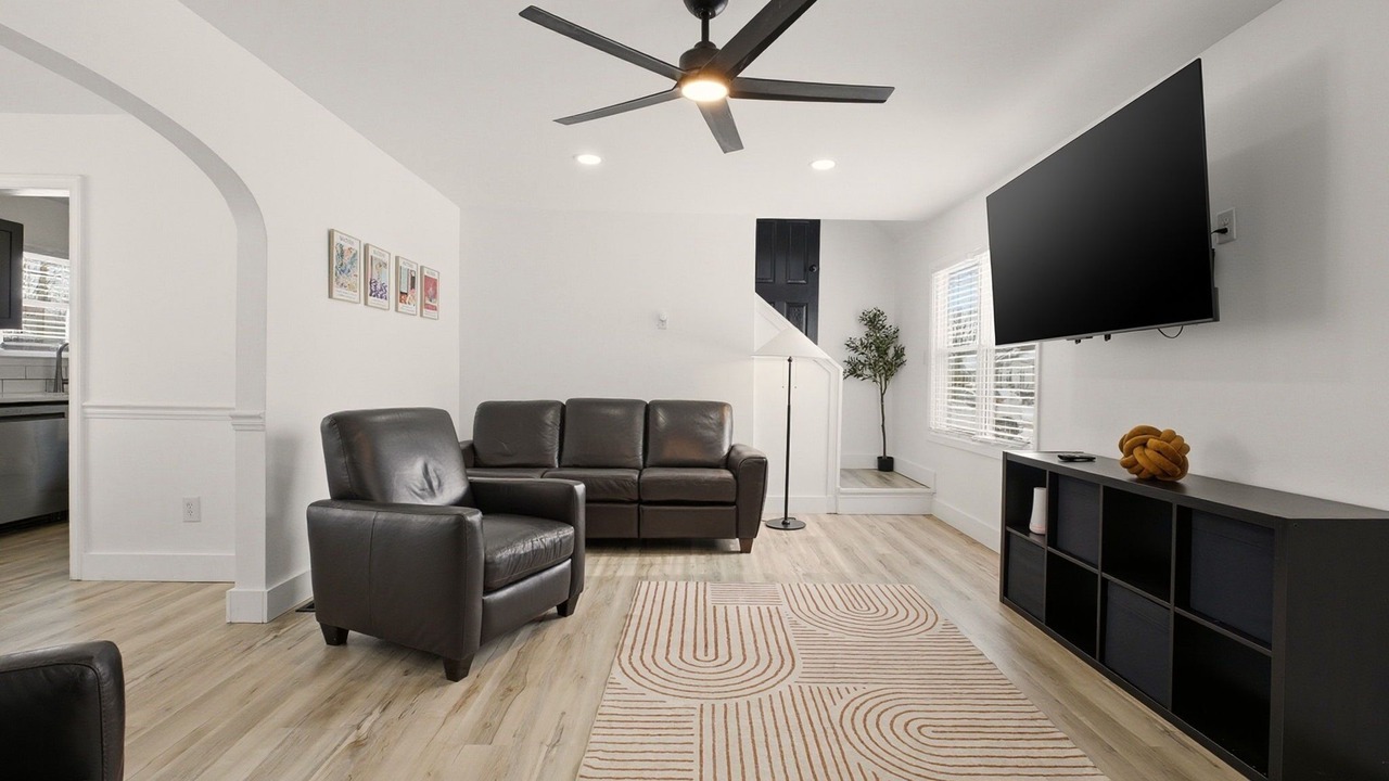 Photo of Livingroom in Southside