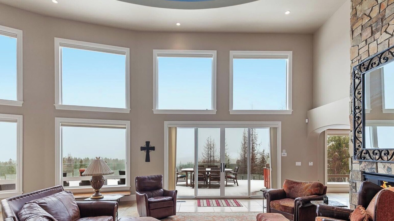 Photo of Livingroom in Harrison