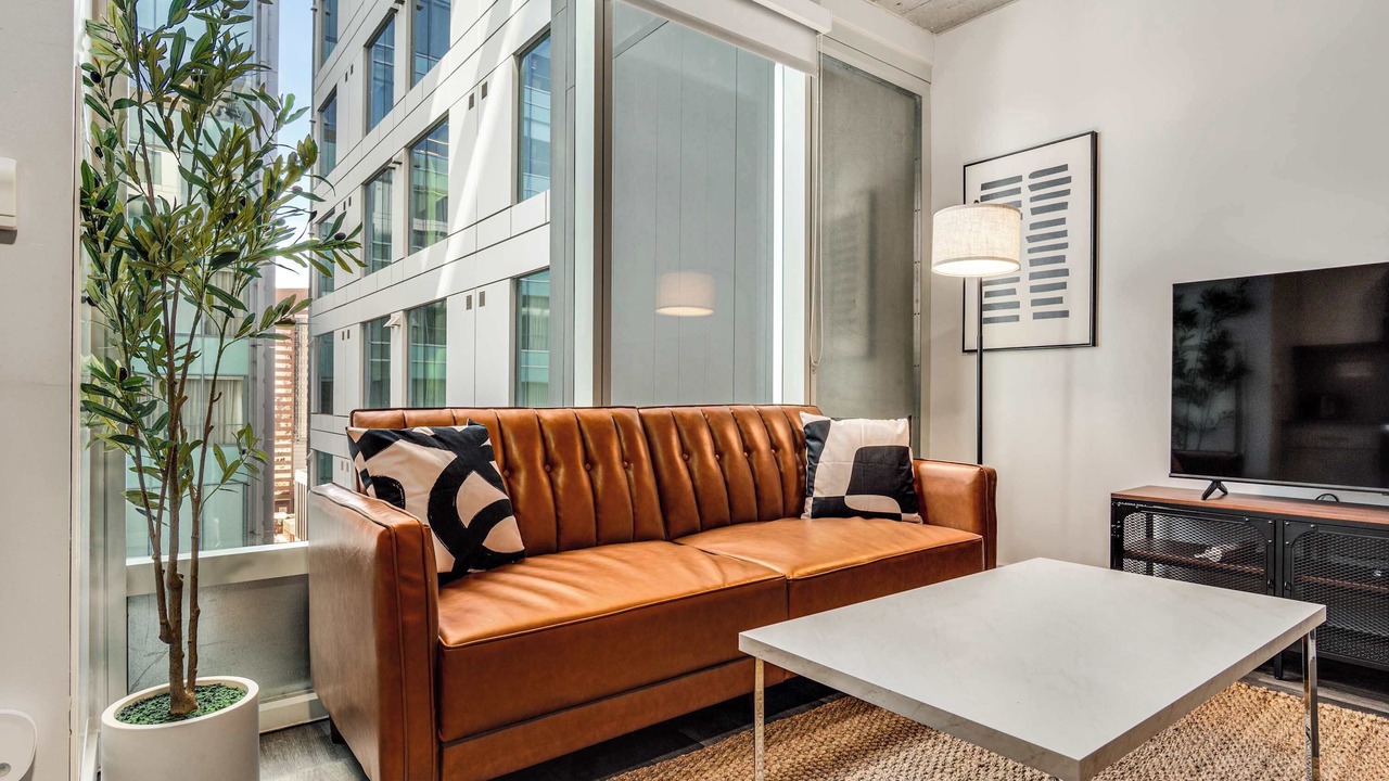 Photo of Livingroom in Downtown Phoenix