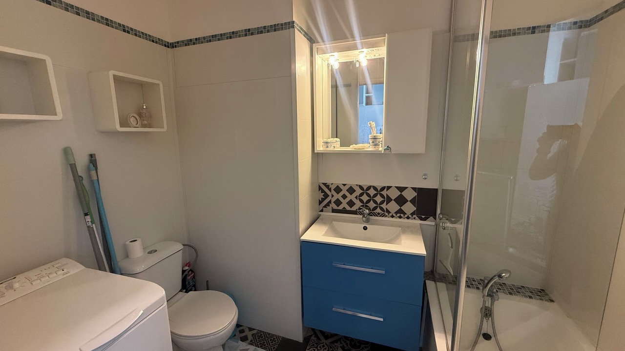 Photo of Bathroom in Santa-Lucia-di-Moriani