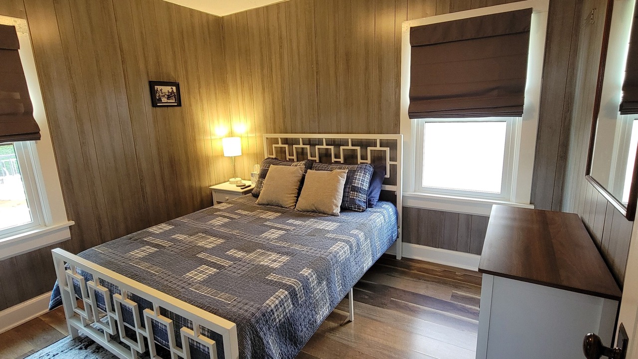 Photo of Bedroom in Put-in-Bay