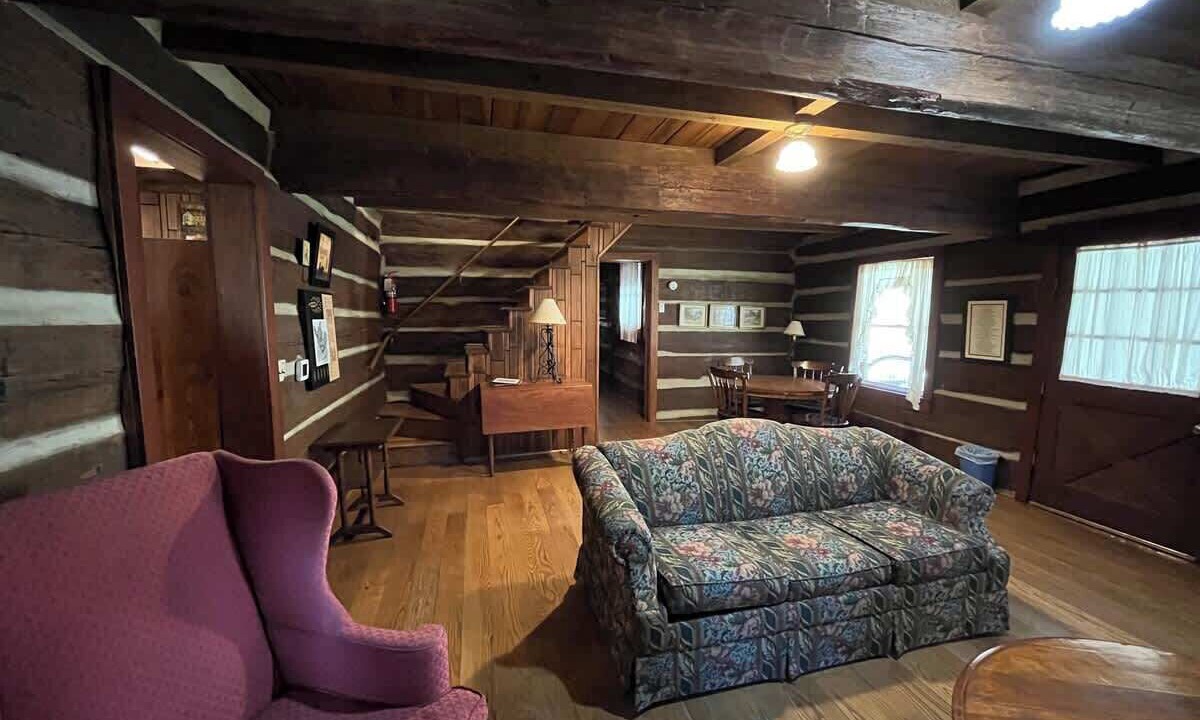 Photo of Bedroom in Huntington