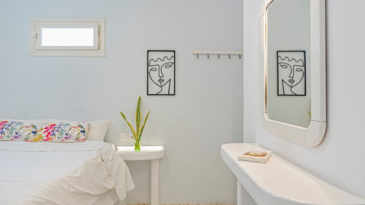 Photo of Bedroom in Katapola