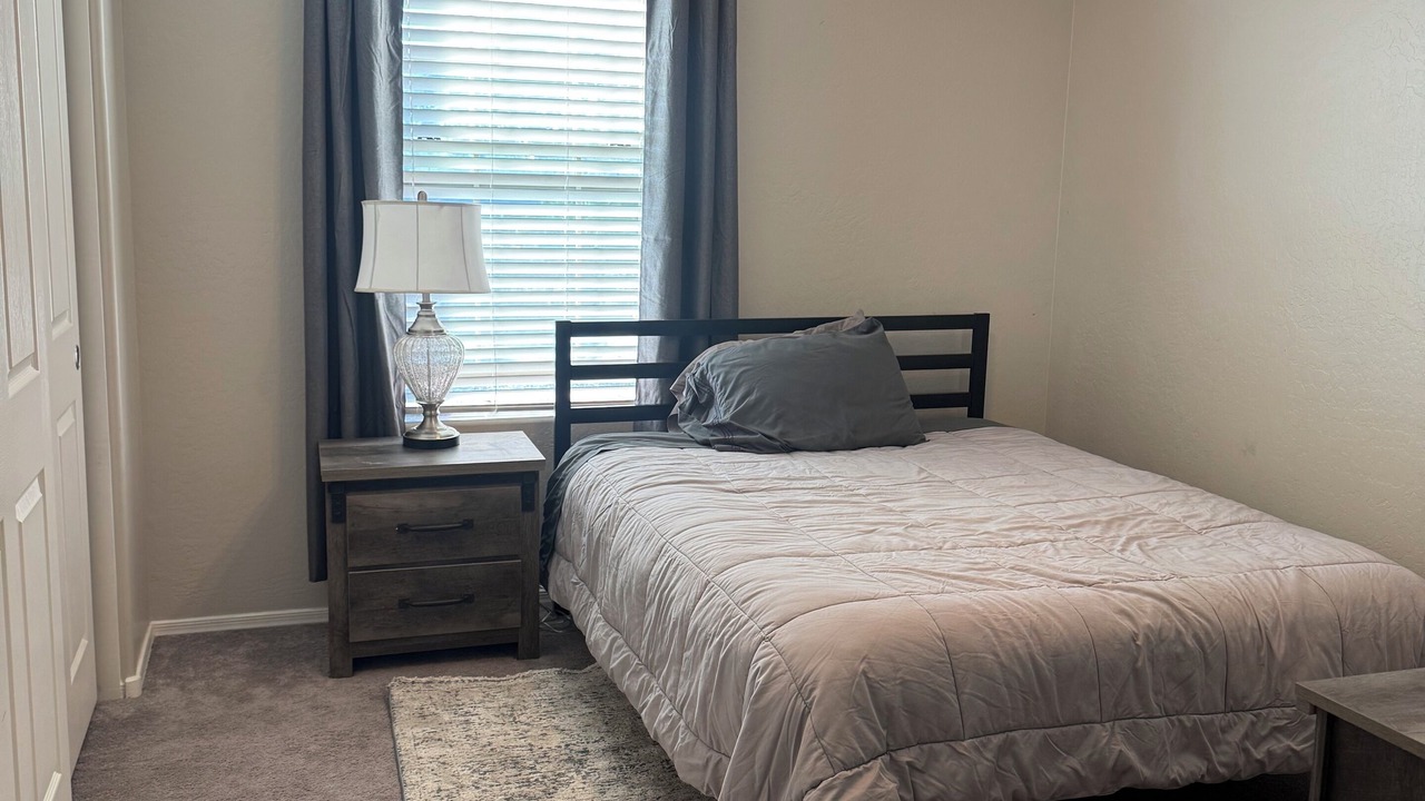 Photo of Bedroom in Avondale