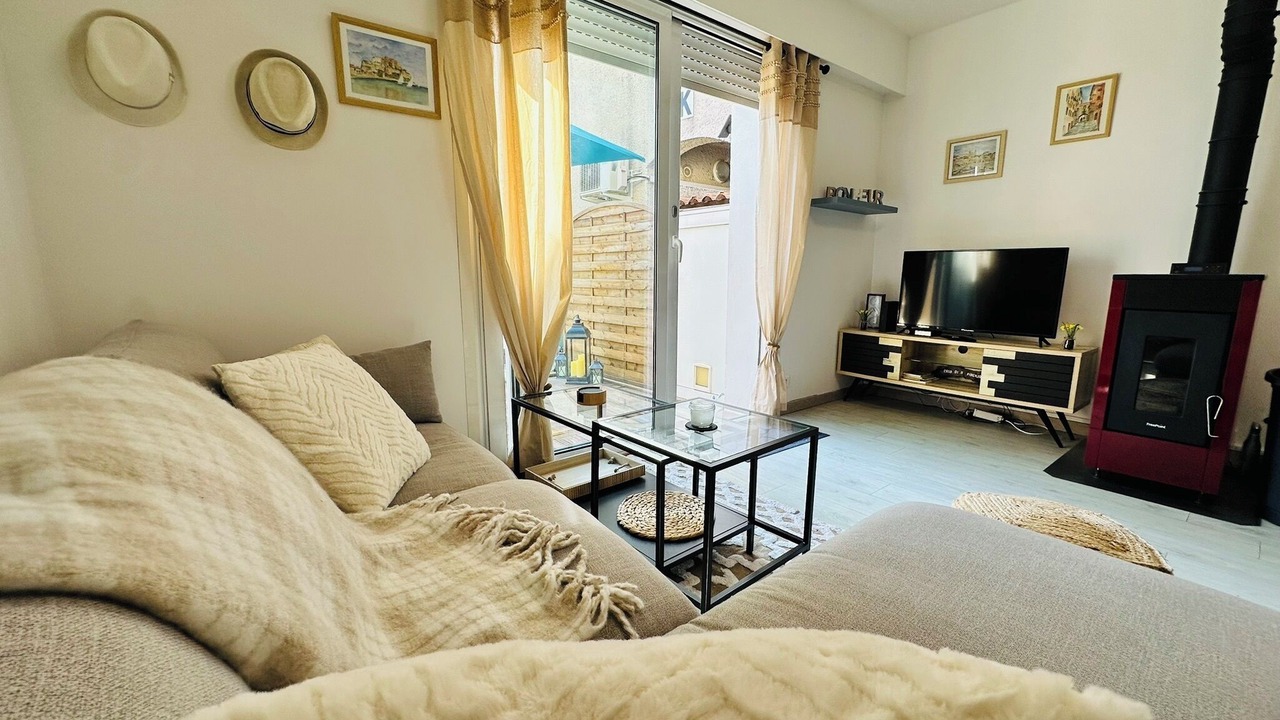 Photo of Livingroom in Pineto