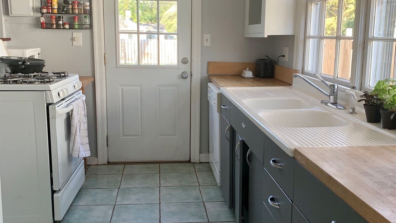 Photo of Kitchen in Princess Place