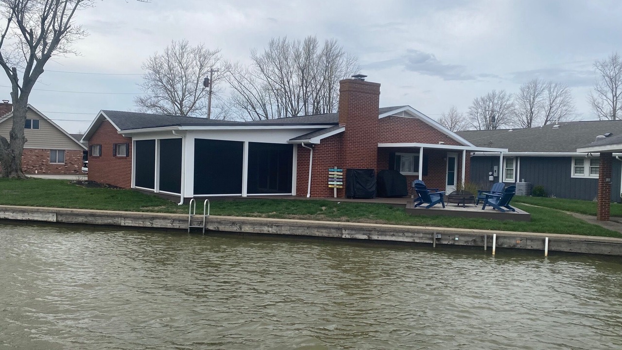 Photo of Outdoor in Lakeview