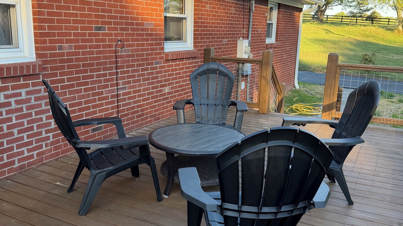 Photo of Patio Balcony in Lindseyville