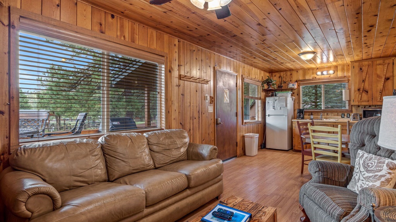Photo of Livingroom in Greer