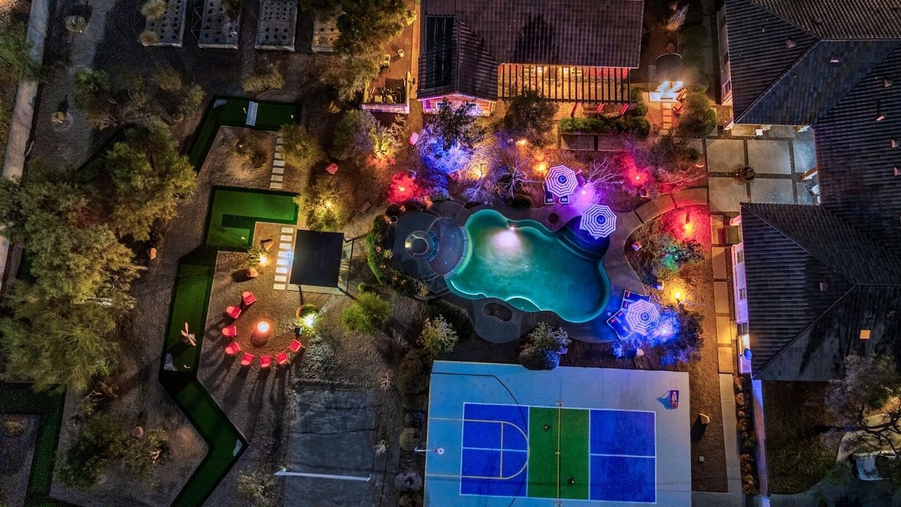 Photo of Outdoor in Paradise