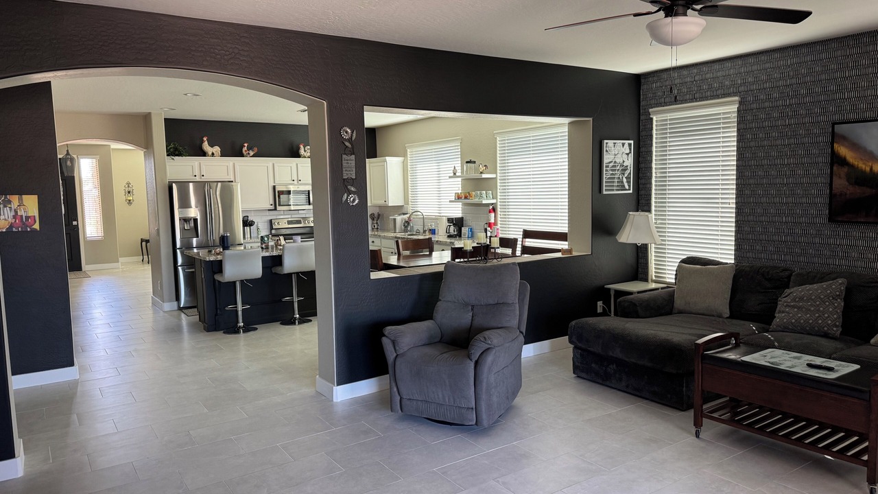 Photo of Livingroom in San Tan Valley